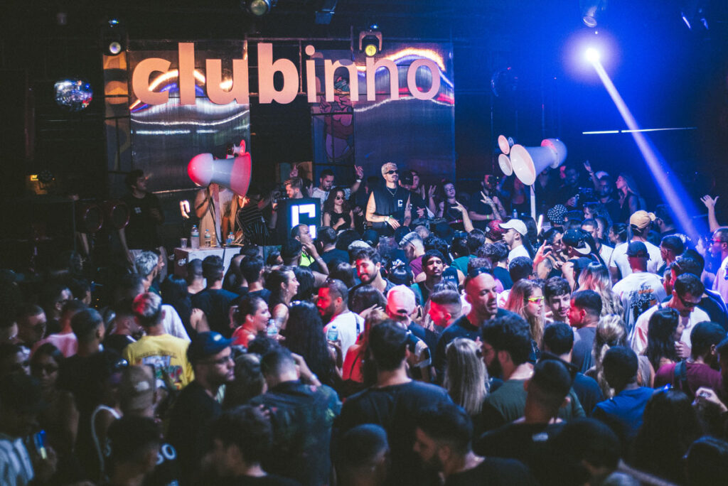 Clubinho (créditos:VictoCuri)